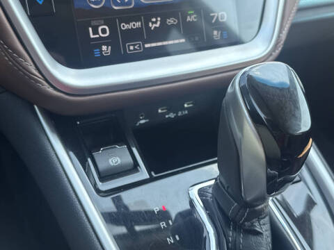 2021 Subaru Outback Touring XT