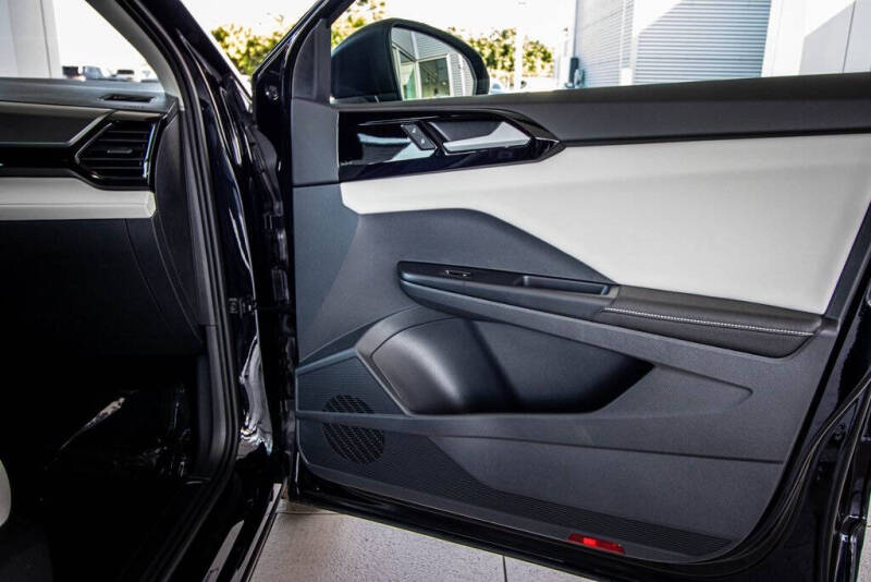 2026 Volkswagen Taos S