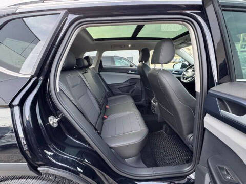 2024 Volkswagen Taos SE 4Motion