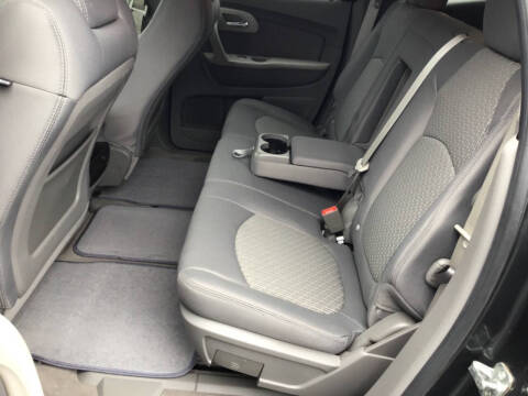 2011 Chevrolet Traverse LS