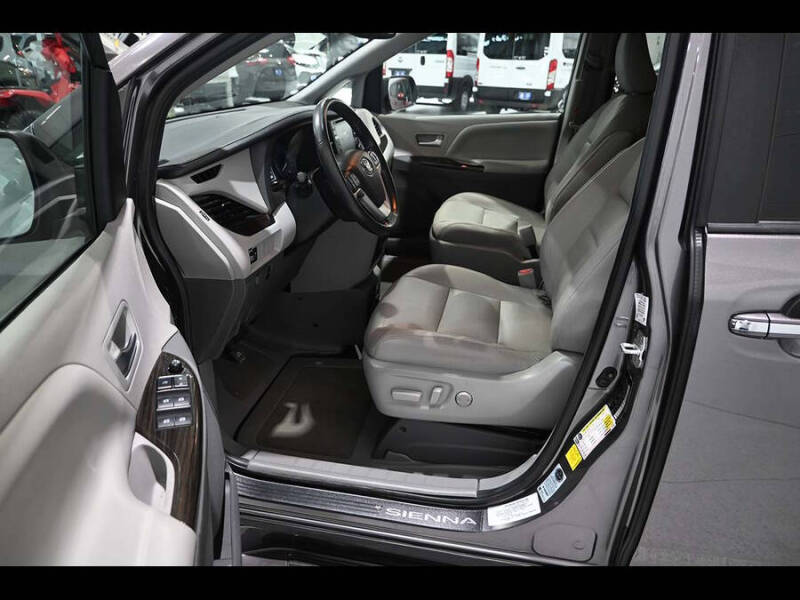 2020 Toyota Sienna