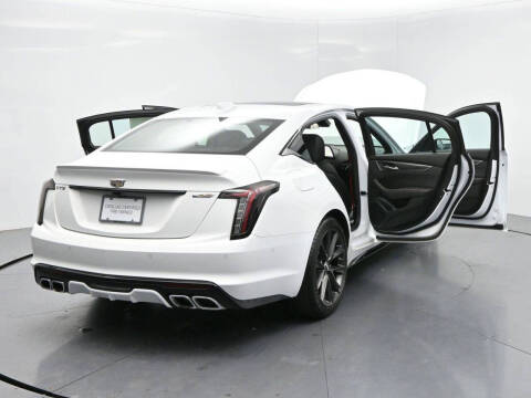 2025 Cadillac CT5-V