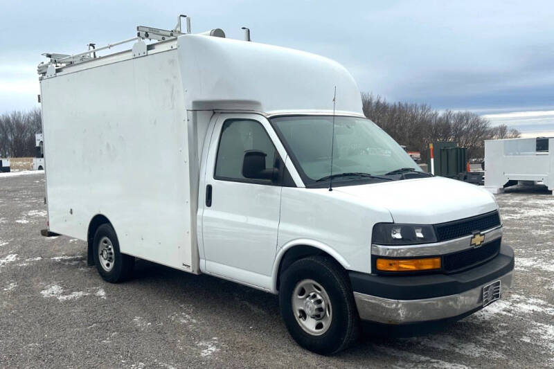 2018 Chevrolet Express for sale at KA Commercial Trucks, LLC in Dassel MN