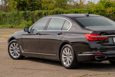 2018 BMW 7 Series 740e xDrive iPerformance