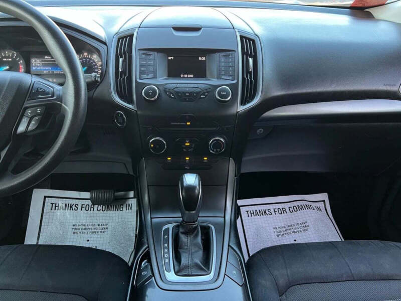 2017 Ford Edge SE