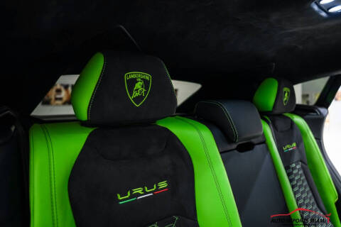 2022 Lamborghini Urus