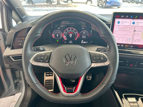 2025 Volkswagen Golf GTI SE