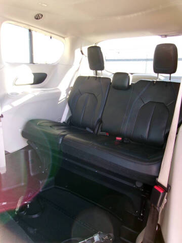 2021 Chrysler Pacifica Touring L