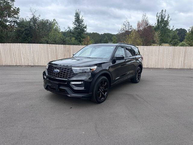 2022 Ford Explorer ST-Line