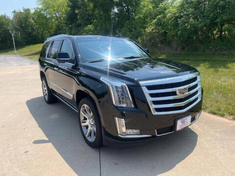 2019 Cadillac Escalade for sale at MODERN AUTO CO in Washington MO