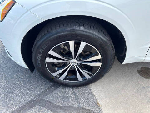 2023 Volvo XC60 B5 Core
