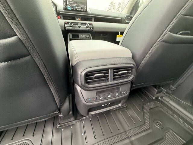 2025 Honda Pilot Touring