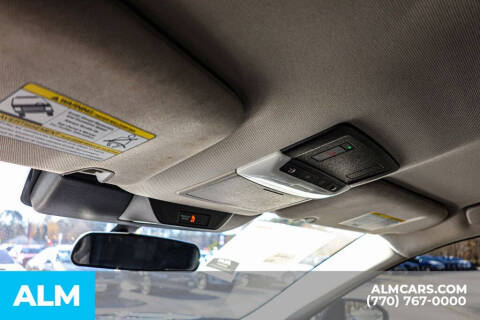 2023 Nissan Pathfinder SV