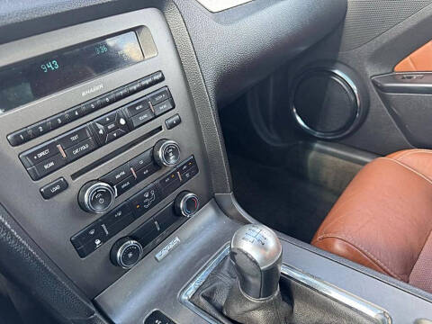 2014 Ford Mustang V6 Premium