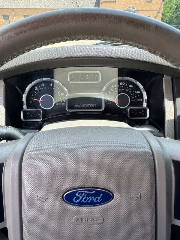 2010 Ford Expedition XLT