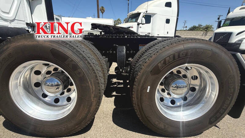 2023 Freightliner Cascadia