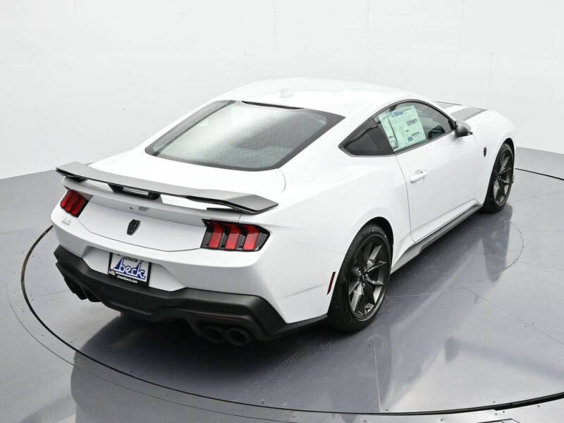 2025 Ford Mustang Dark Horse