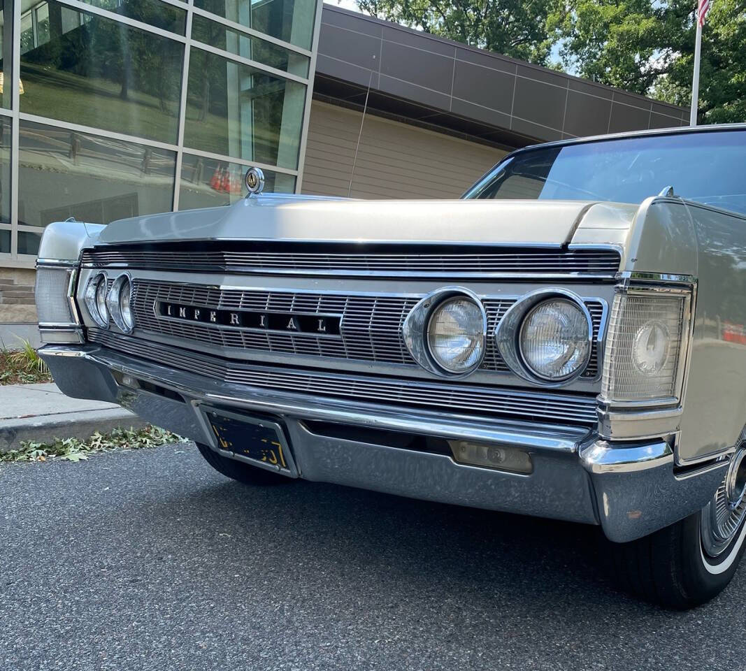 1967 Chrysler Imperial for sale at Vintage Motors USA in Roselle, NJ