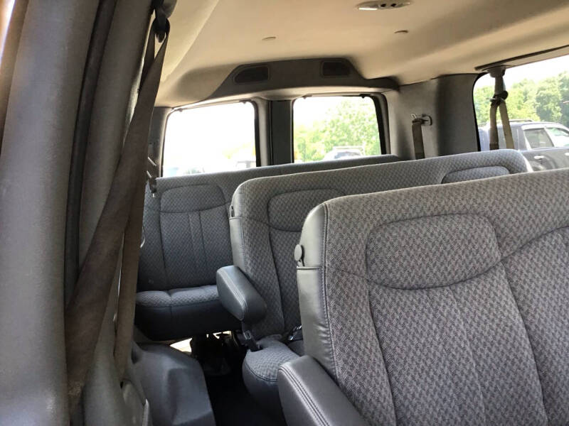 2017 Chevrolet Express LS 3500