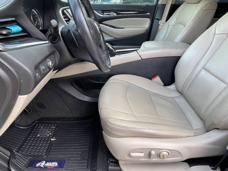 2019 Buick Enclave Essence