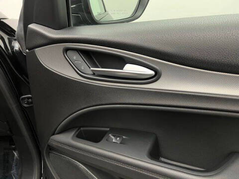 2023 Alfa Romeo Stelvio Veloce