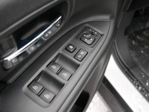 2020 Mitsubishi Outlander ES