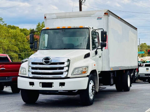2013 Hino 338
