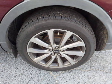 2019 Lincoln Nautilus Select