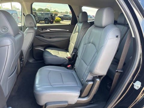 2021 Buick Enclave Essence