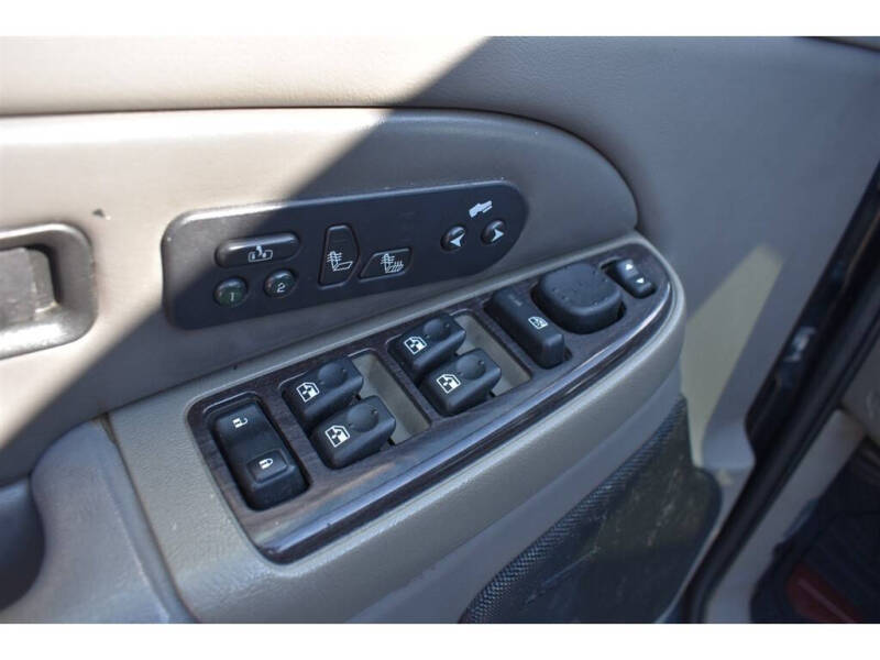 2003 GMC Yukon Denali