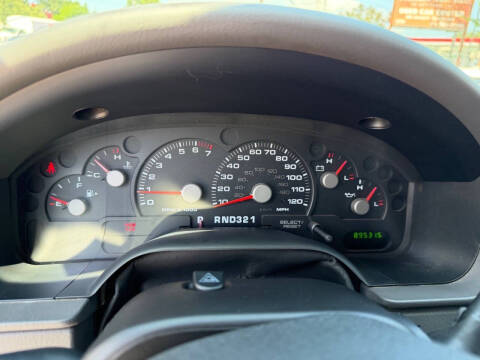 2003 Ford Explorer XLS