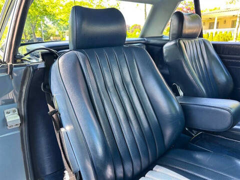 1986 Mercedes-Benz 560-Class 560 SL