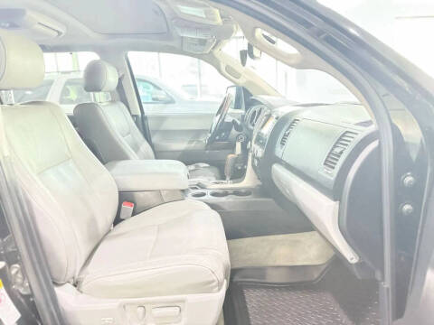 2011 Toyota Sequoia Limited