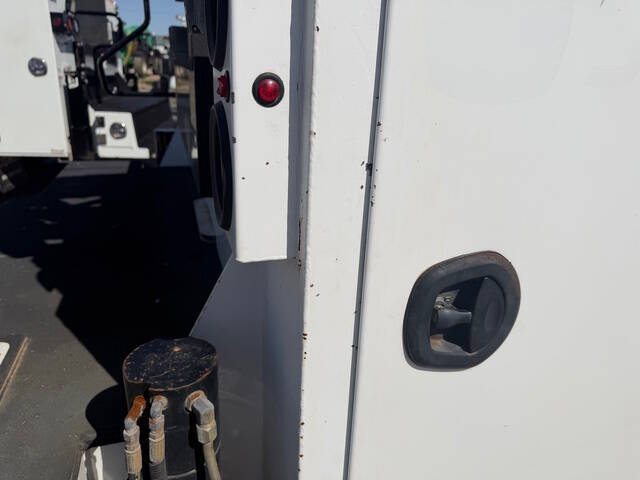 2018 Kenworth T270