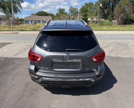 2017 Nissan Pathfinder S
