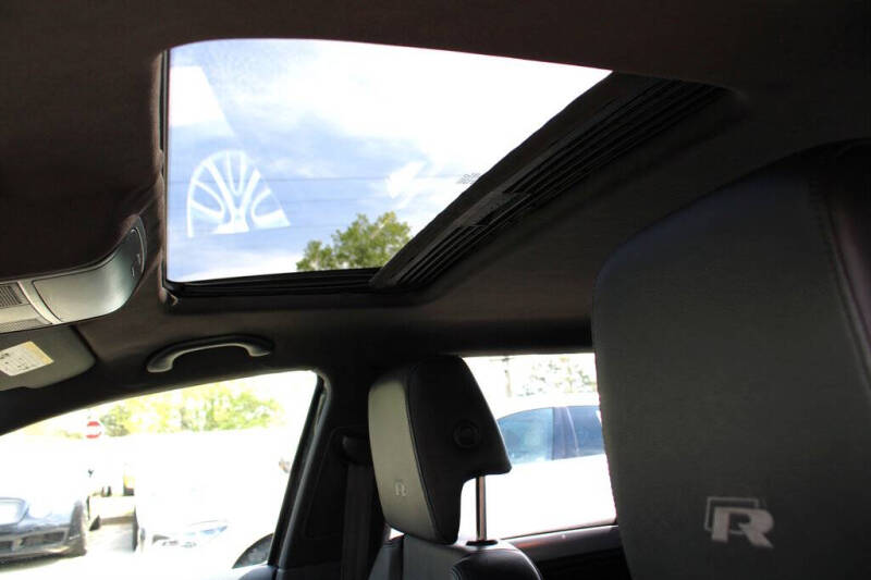 2012 Volkswagen Golf R