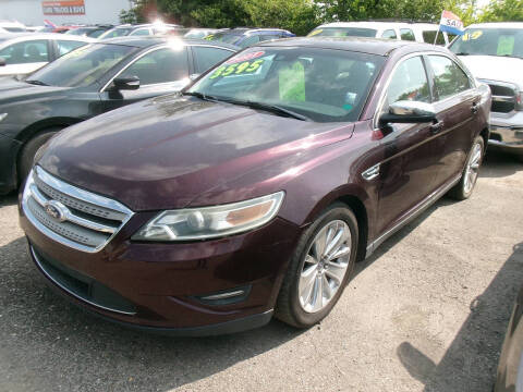 2011 Ford Taurus