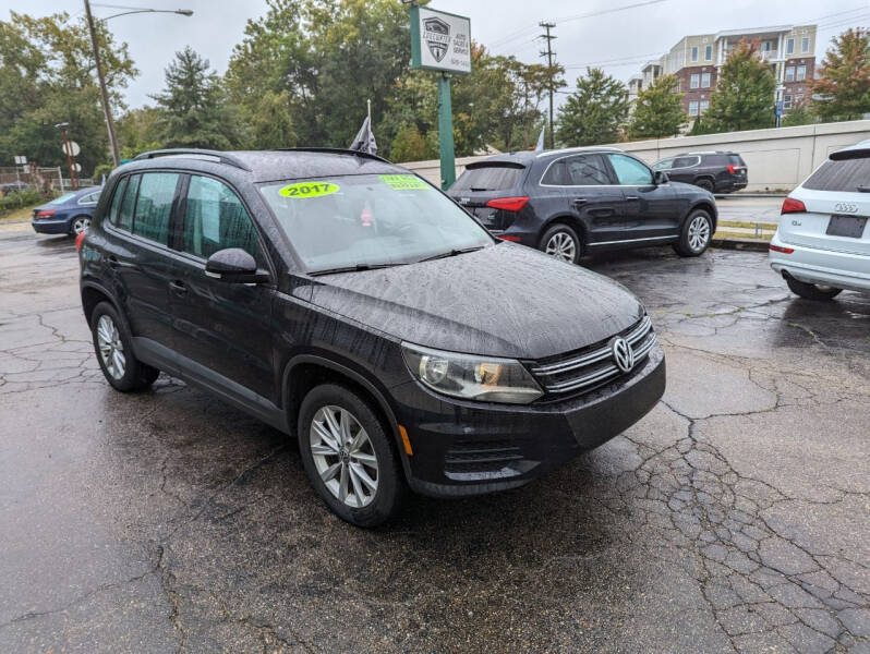 2017 Volkswagen Tiguan for sale at Edgewater Imports & More in Oakmont PA