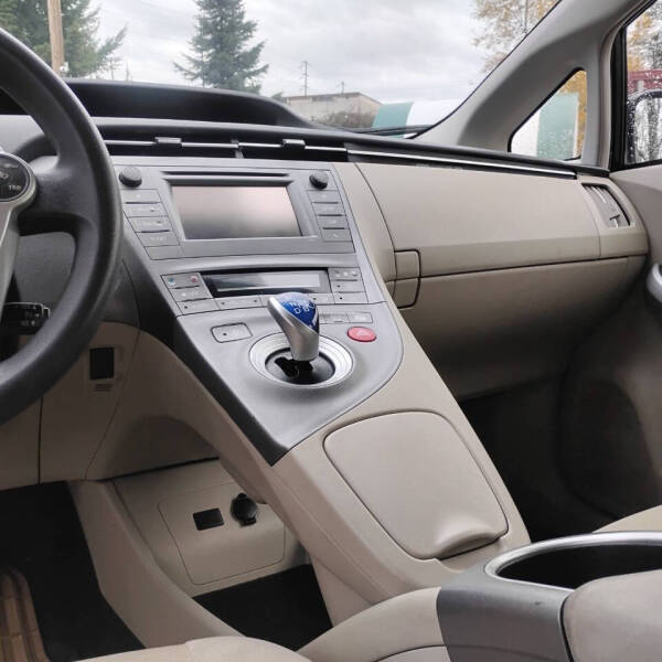 2013 Toyota Prius Four