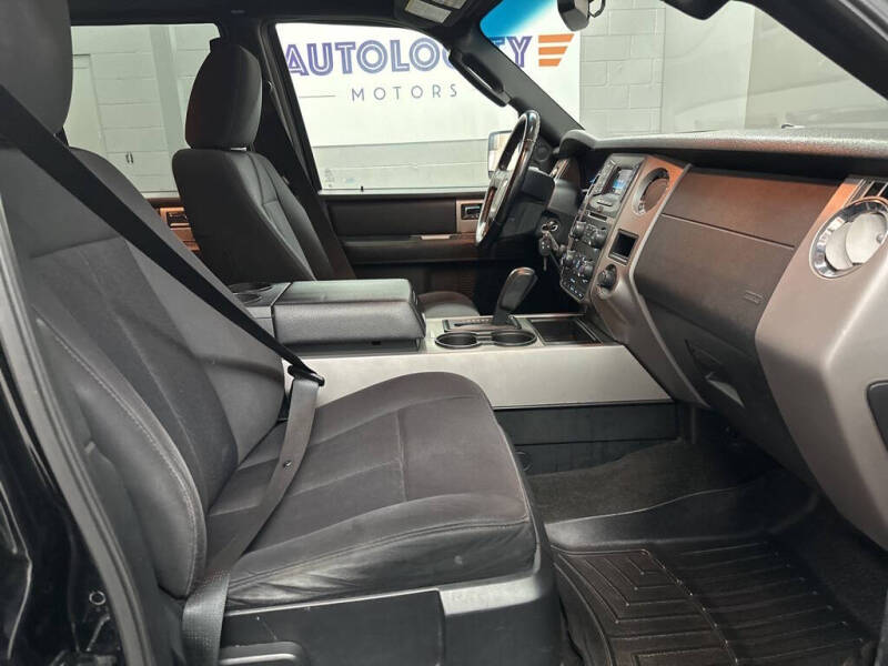 2017 Ford Expedition EL XLT