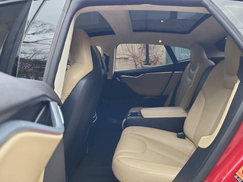 2015 Tesla Model S P85D