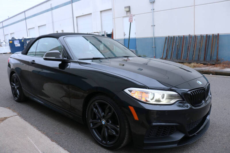 2016 BMW 2 Series M235i