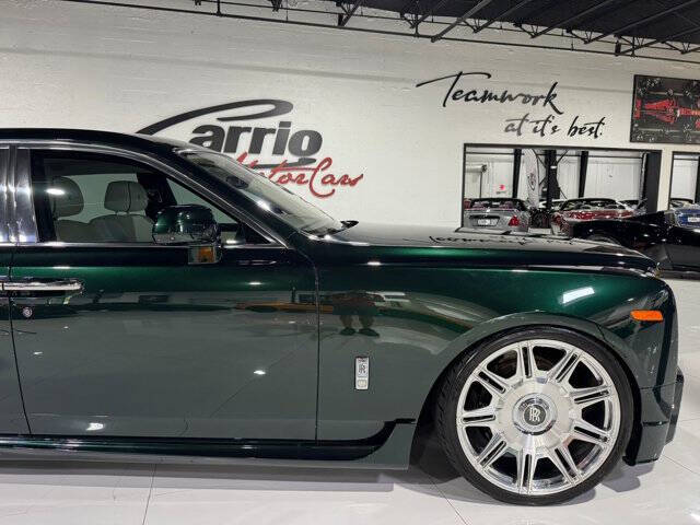 2022 Rolls-Royce Phantom