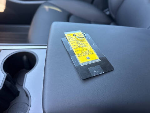 2025 Tesla Model Y Long Range