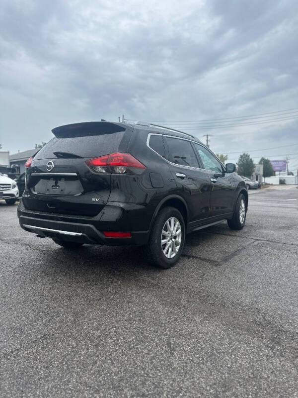 2018 Nissan Rogue SV