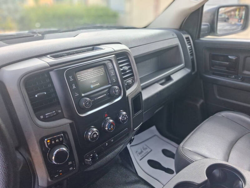 2017 RAM 1500 Express