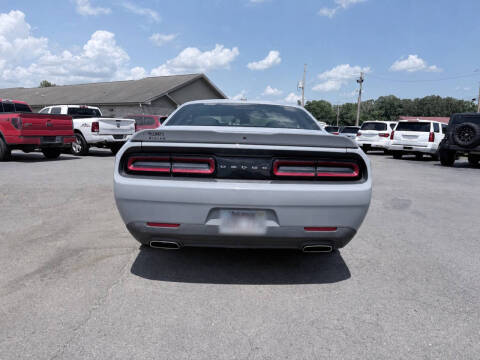 2021 Dodge Challenger SXT