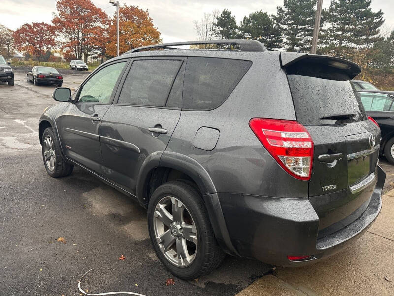 2009 Toyota RAV4 Sport