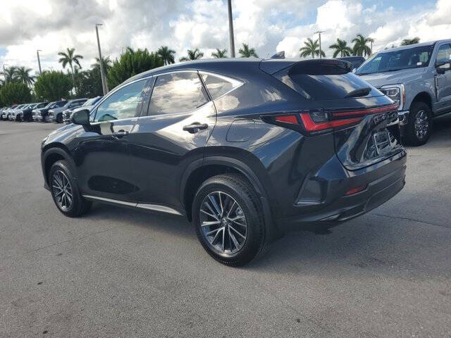 2025 Lexus NX 250 Premium