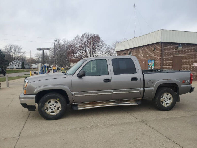 2006 Chevrolet Silverado 1500 for sale at RIVERSIDE AUTO SALES in Sioux City IA